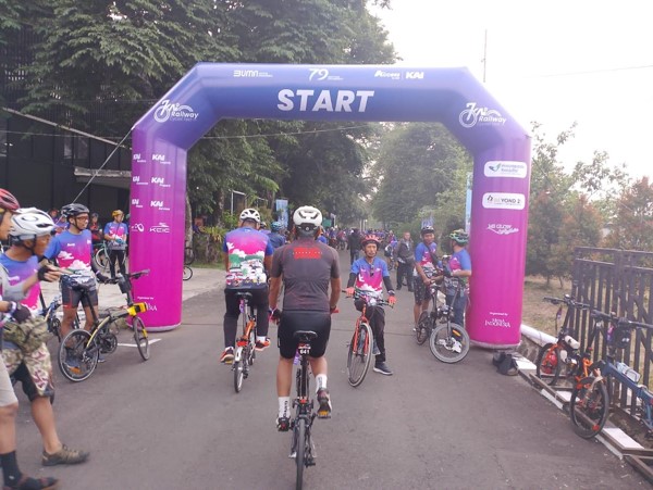 balon gate surakarta